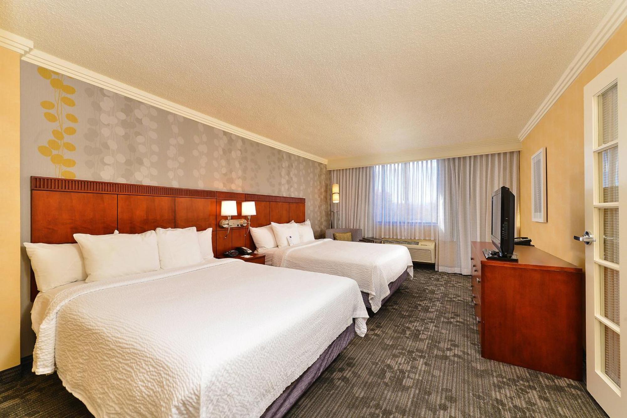 Courtyard By Marriott Denver Cherry Creek Buitenkant foto
