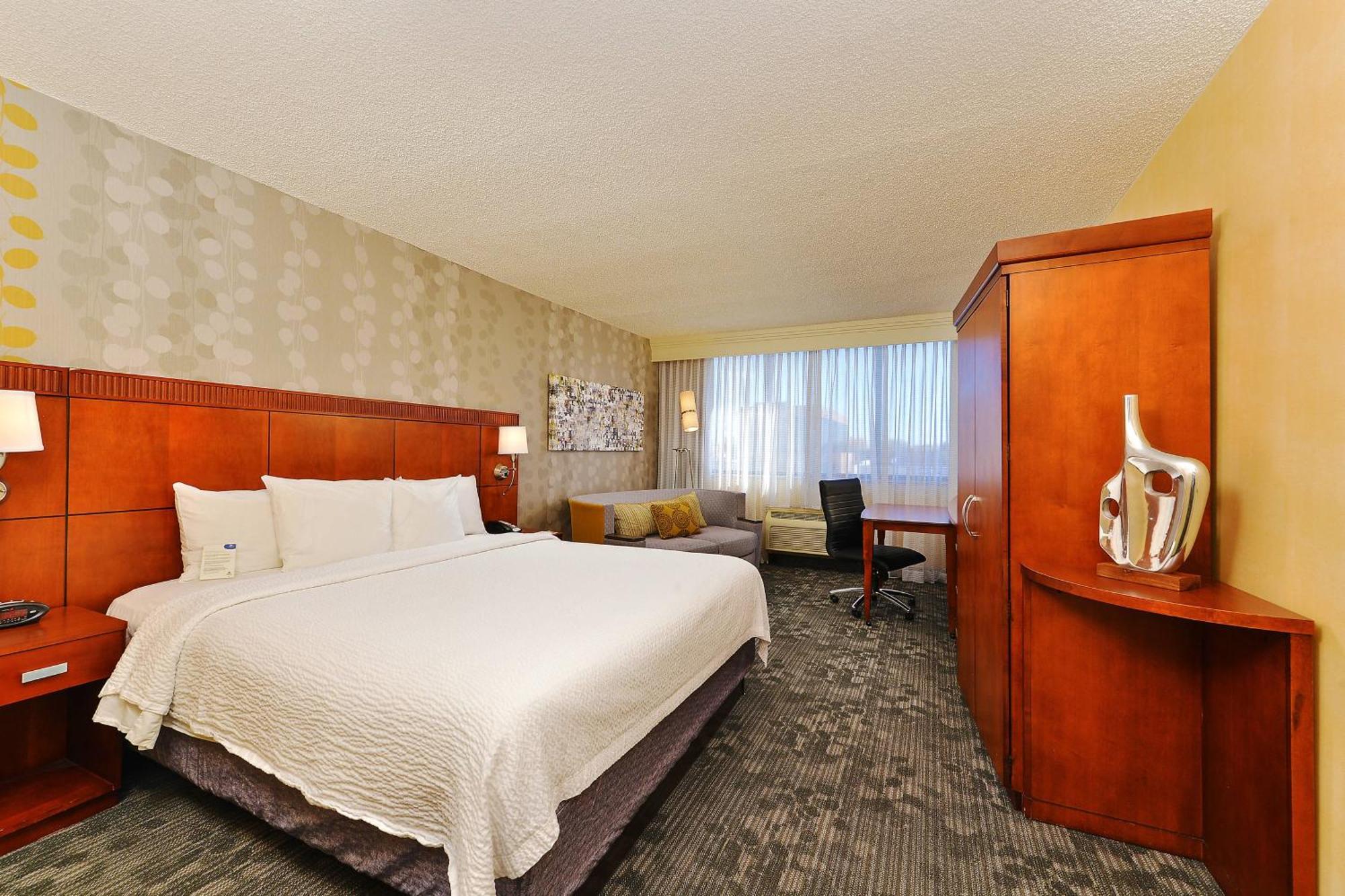 Courtyard By Marriott Denver Cherry Creek Buitenkant foto